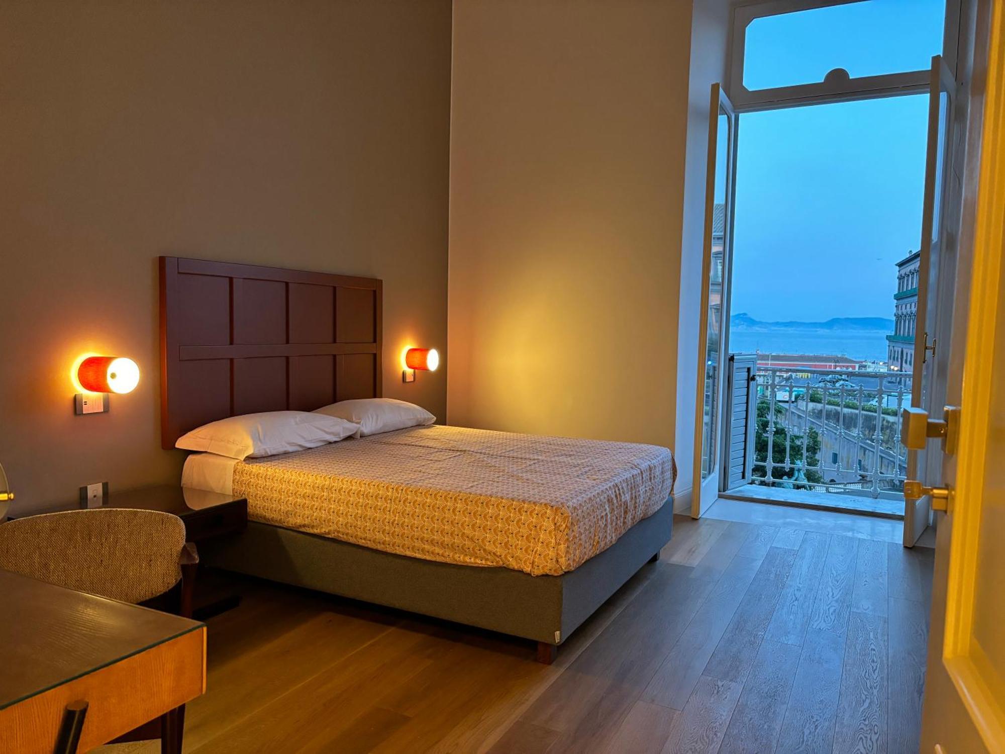 Il Mastio Guesthouse เนเปิลส์ ภายนอก รูปภาพ