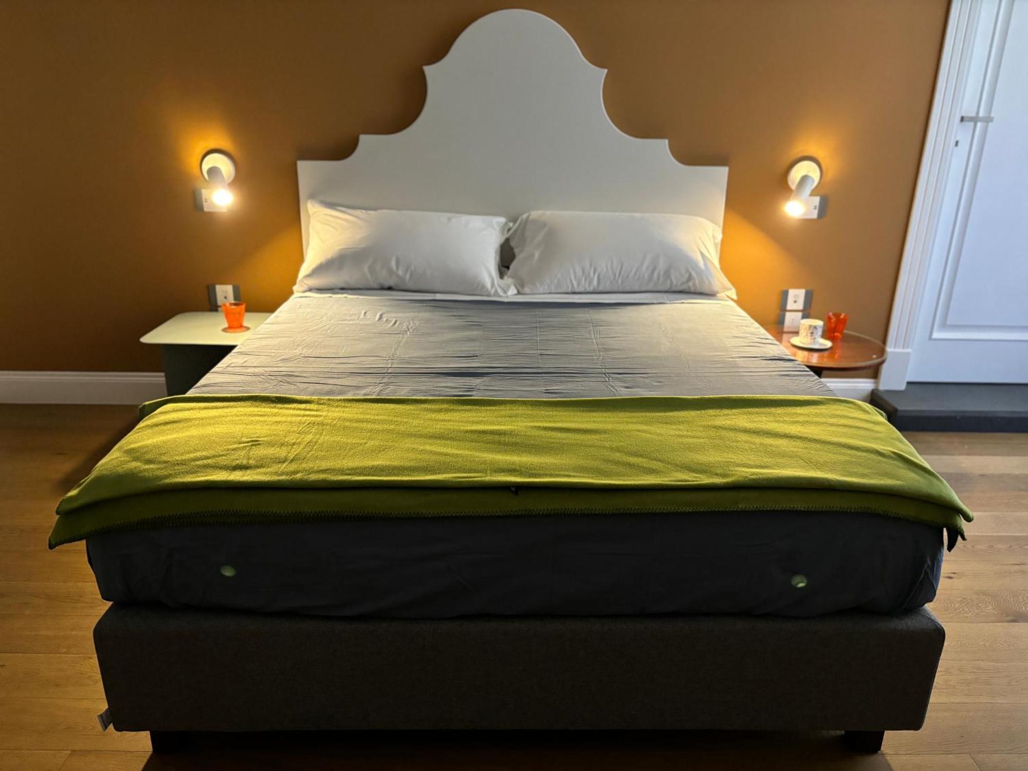 Il Mastio Guesthouse เนเปิลส์ ภายนอก รูปภาพ